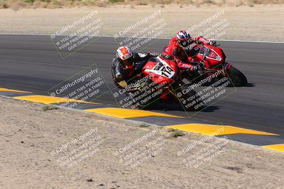 media/Oct-08-2022-SoCal Trackdays (Sat) [[1fc3beec89]]/Turn 7 Inside (145pm)/